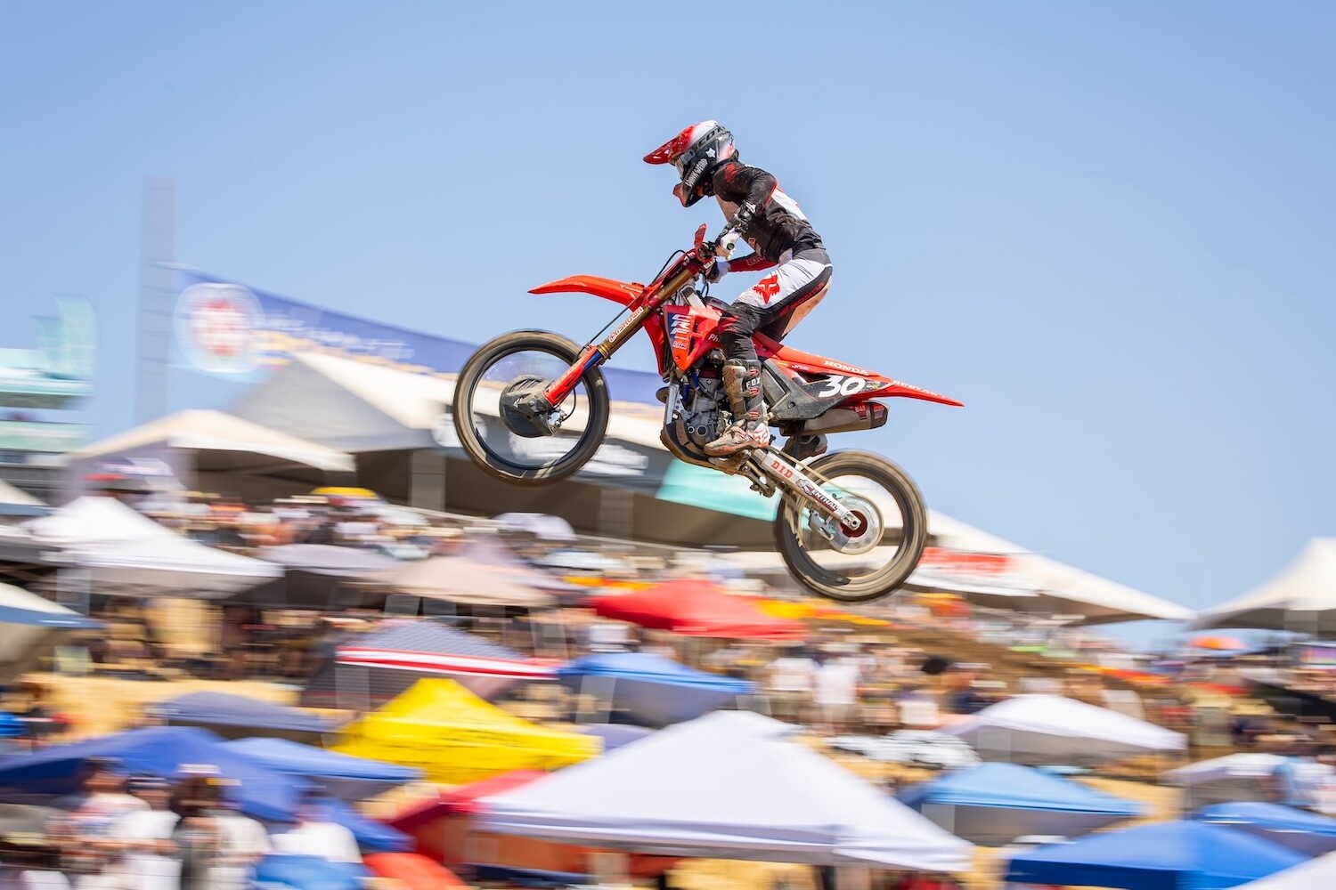 Jo Shimoda has four consecutive second-place moto finishes to open the season.