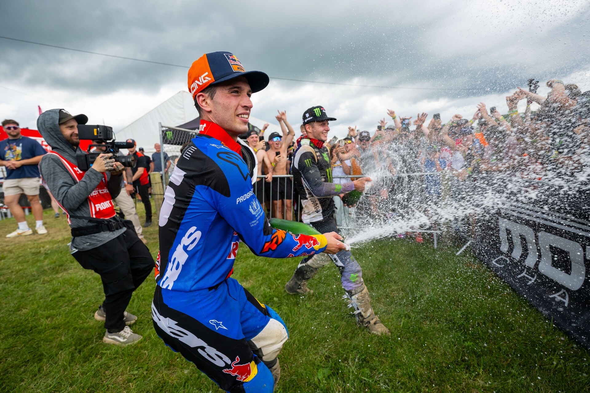 Vialle_AlignMedia_MX25_HighPoint_142